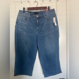 Talbots Jeans Women's 14 Curvy Blue Pedal Pusher Slim Leg Cropped